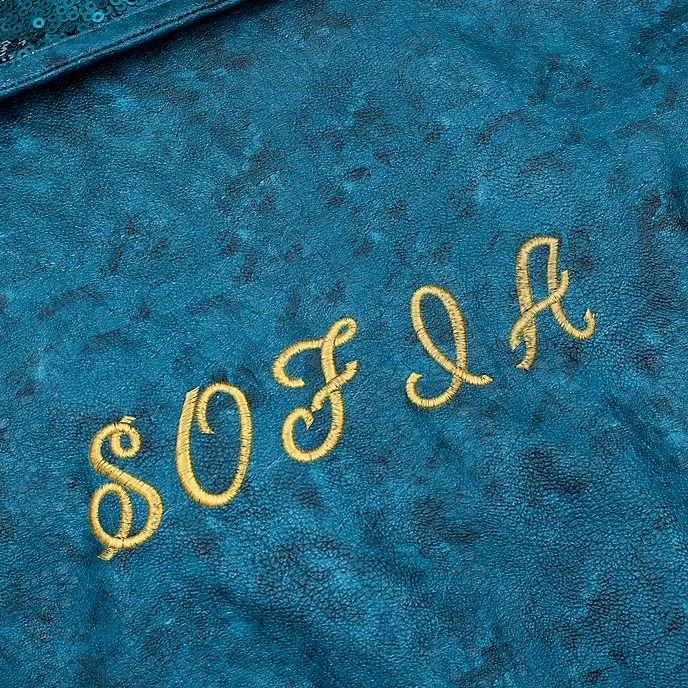 Disney Magasin Paris // Disney Store Veste Uma Pour Enfants, Disney Descendants 3 10 Disney Magasin Paris // Disney Store Veste Uma Pour Enfants, Disney Descendants 3 – Image 10