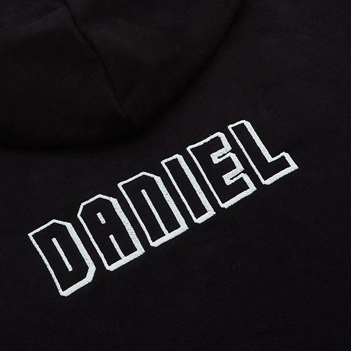 Disney Promo // Disney Store Sweatshirt Marvel à Capuche Pour Adultes 4 Disney Promo // Disney Store Sweatshirt Marvel à Capuche Pour Adultes – Image 4