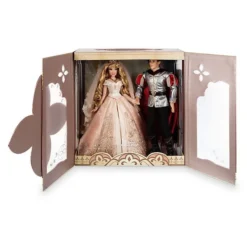 Disney Store France // Disney Store Coffret De Poupées En édition Limitée Aurore Et Prince Philippe -Boutique De Déguisements disney store france disney store coffret de poupees en edition limitee aurore et prince philippe 316